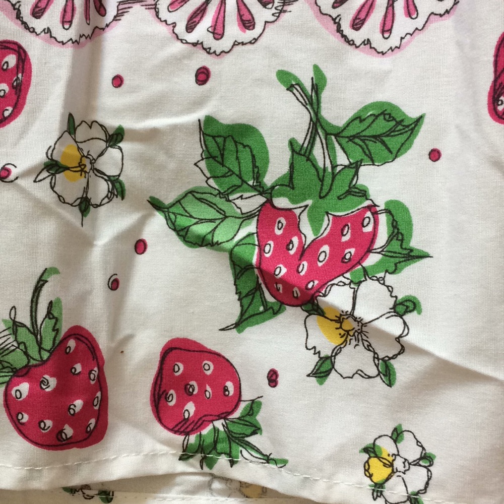 πKawaii vintage hell bunny strawberry skirt π - Picture 7 of 9